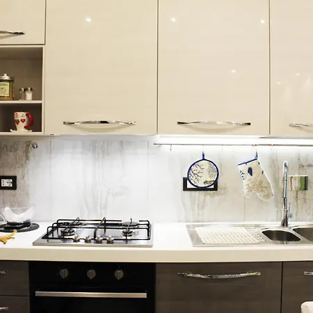 Stefy Apartment *